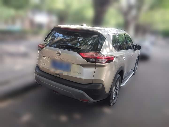 Фото 29 - Nissan X-Trail