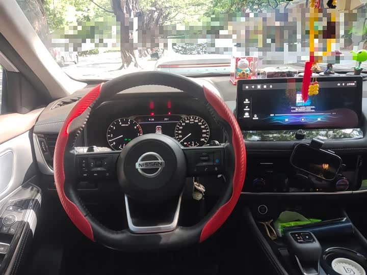 Фото 3 - Nissan X-Trail