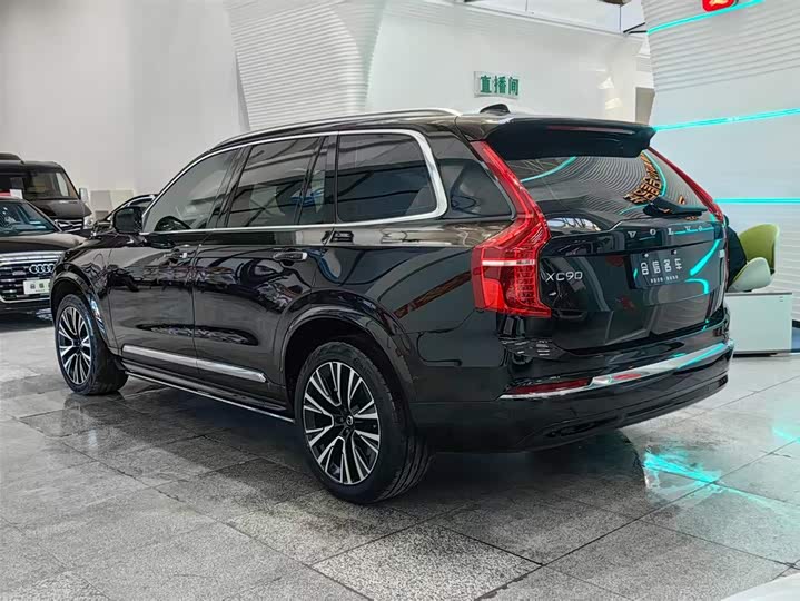 Фото 4 - Volvo XC90 Hybrid