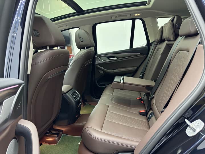 Фото 19 - BMW X3