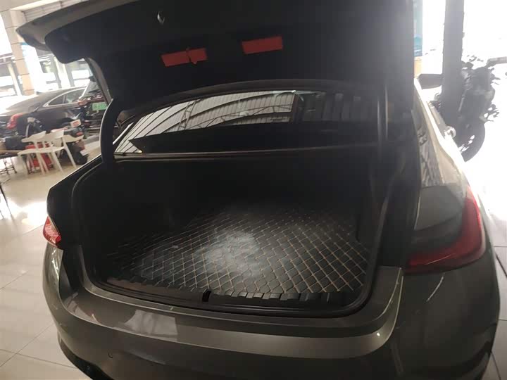 Фото 19 - BMW i3