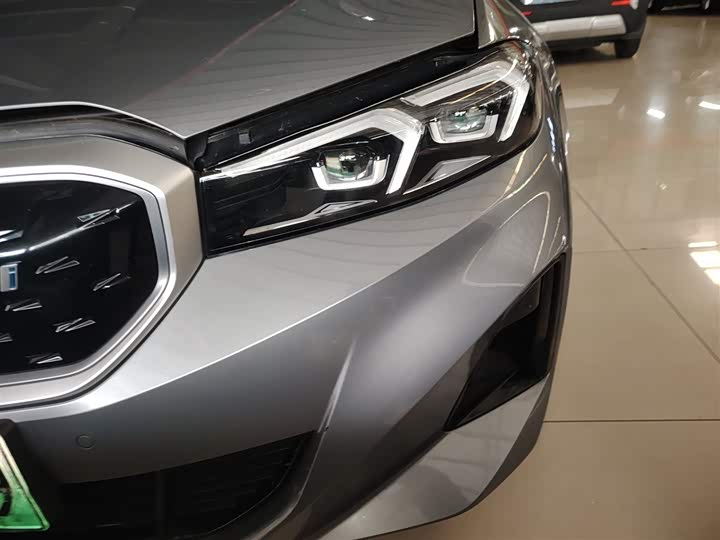 Фото 24 - BMW i3