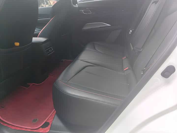 Фото 8 - Changan Oshan Z6