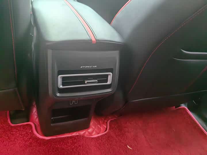 Фото 9 - Changan Oshan Z6