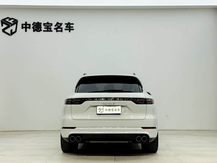 Фото 5 - Porsche Cayenne