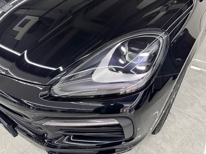 Фото 16 - Porsche Cayenne