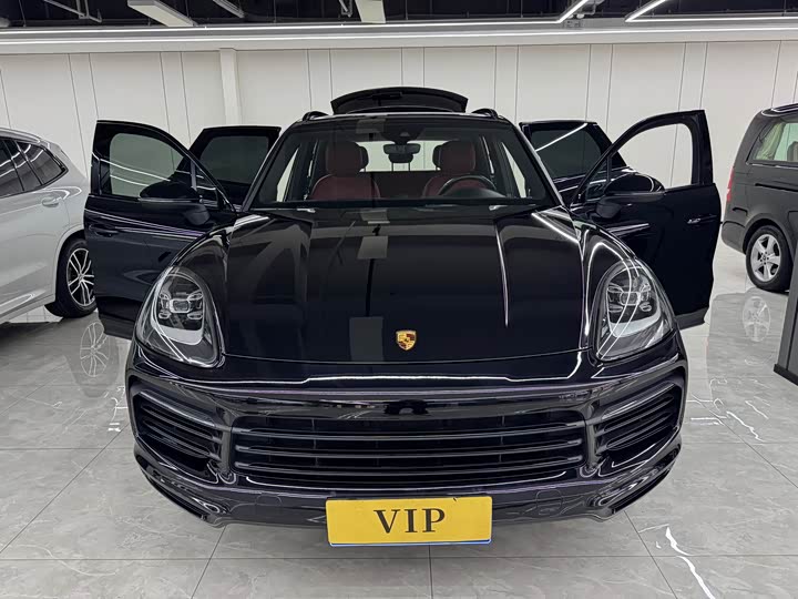 Фото 21 - Porsche Cayenne