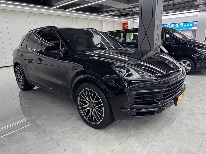 Фото 3 - Porsche Cayenne