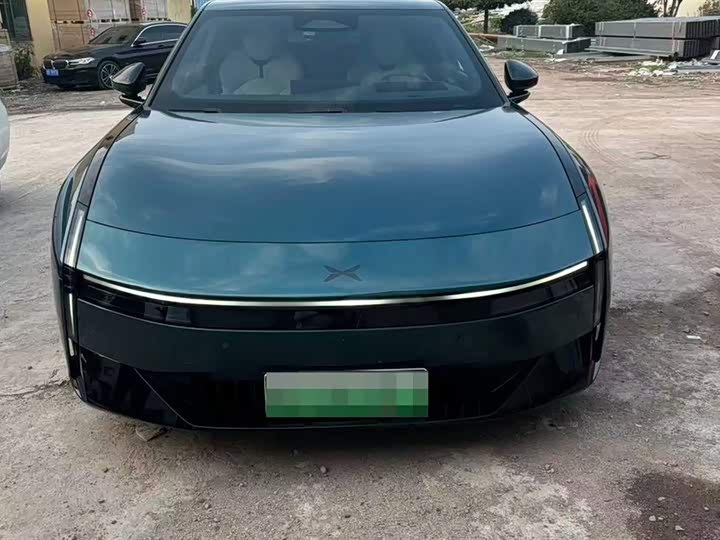 Фото 2 - XPeng P7