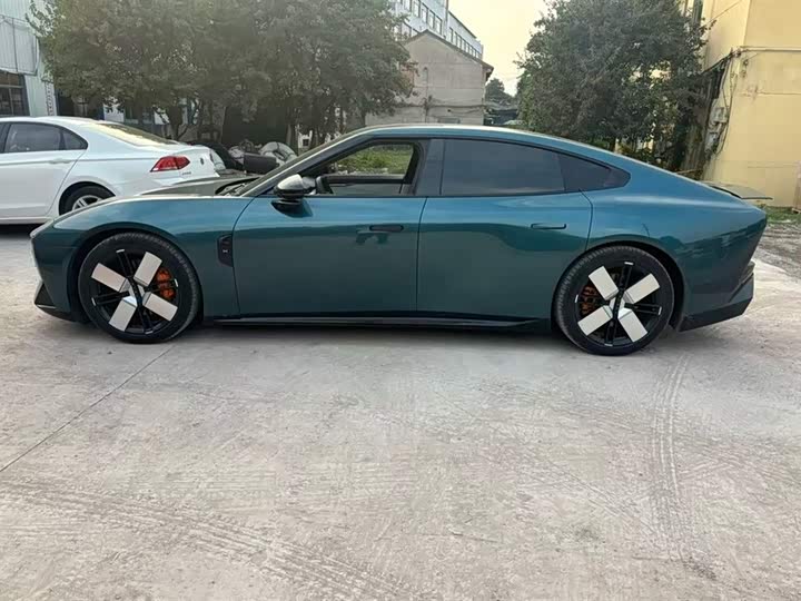 Фото 5 - XPeng P7