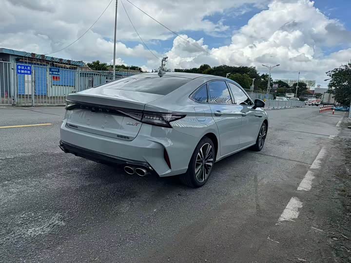 Фото 15 - Chery Arrizo 8