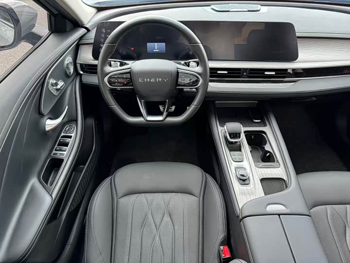 Фото 7 - Chery Arrizo 8