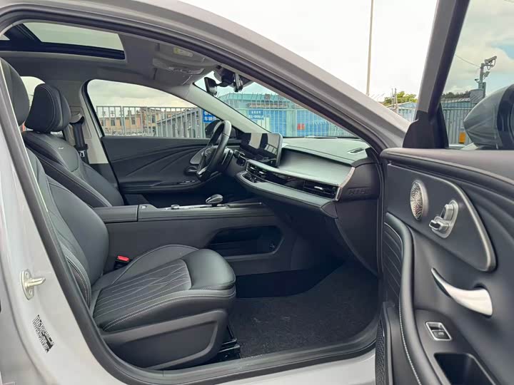 Фото 8 - Chery Arrizo 8