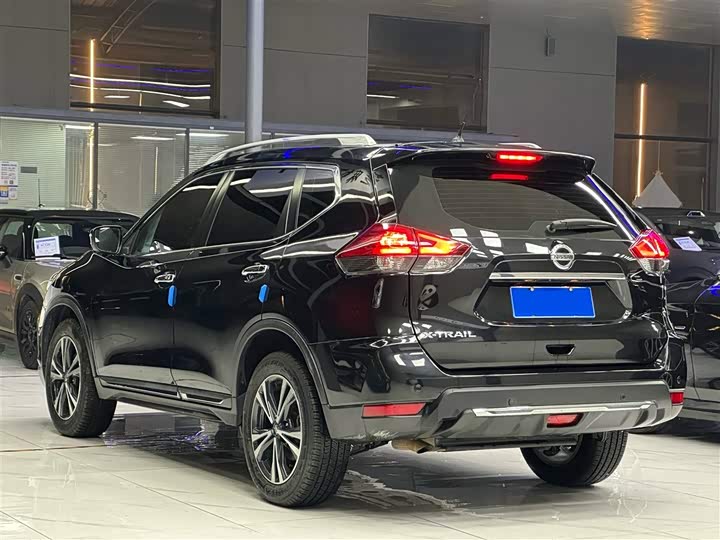 Фото 4 - Nissan X-Trail