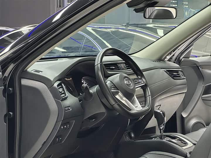 Фото 7 - Nissan X-Trail