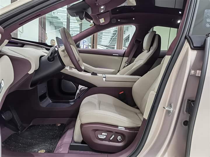 Фото 10 - Xiaomi YU7