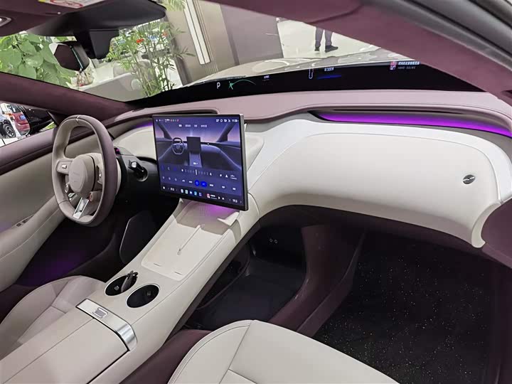 Фото 15 - Xiaomi YU7