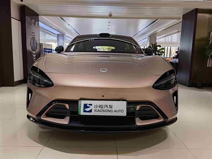 Фото 2 - Xiaomi YU7