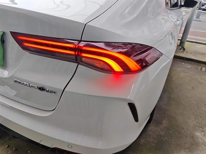 Фото 8 - GAC Trumpchi Empow R