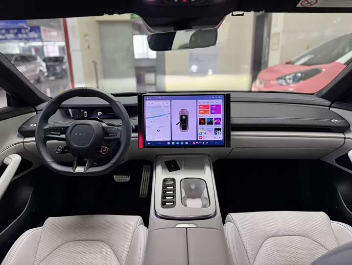 Фото 5 - Xiaomi SU7