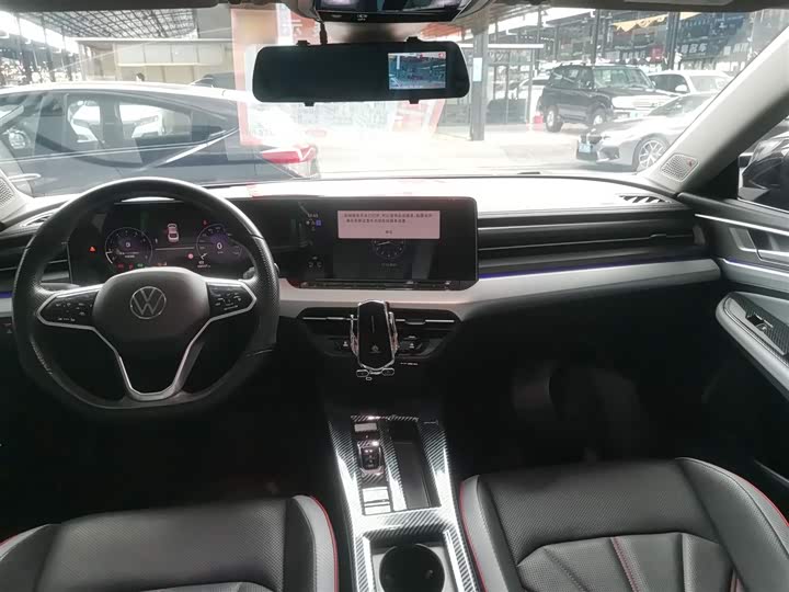 Фото 10 - Volkswagen Lamando L