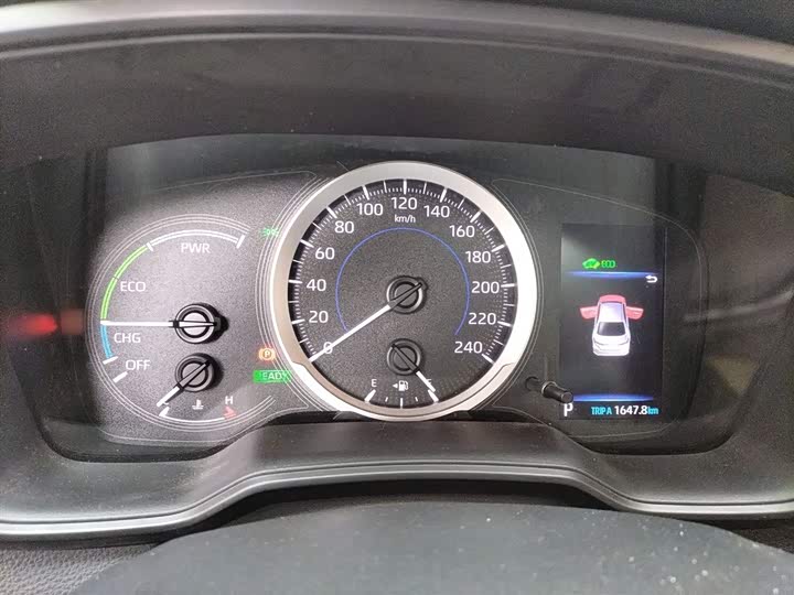 Фото 4 - Toyota Corolla