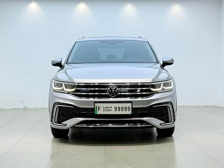 Фото 2 - Volkswagen Tiguan L Hybrid