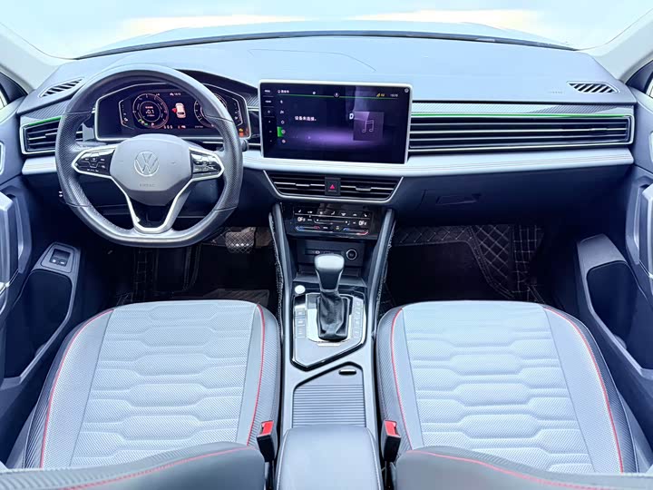 Фото 7 - Volkswagen Tiguan L Hybrid