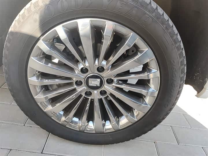 Фото 9 - Tank 500