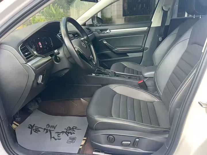 Фото 4 - Volkswagen Lamando L