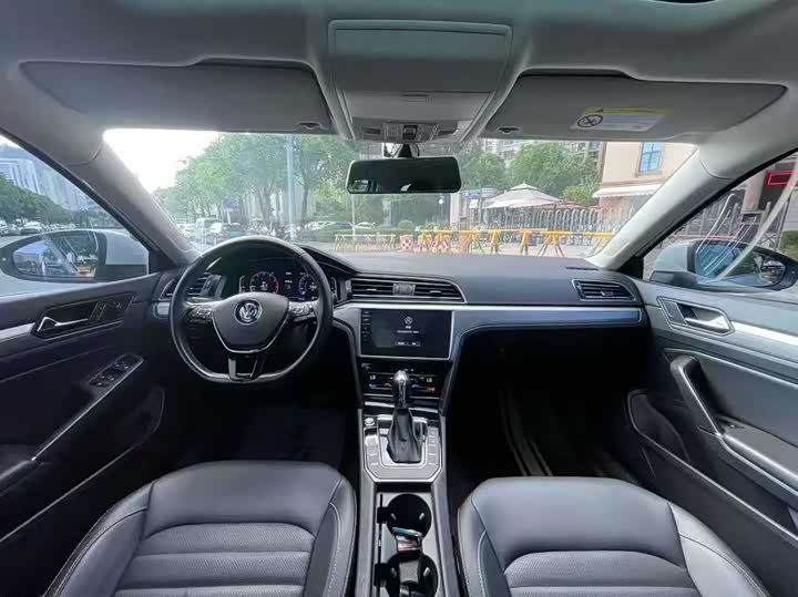 Фото 5 - Volkswagen Lamando L