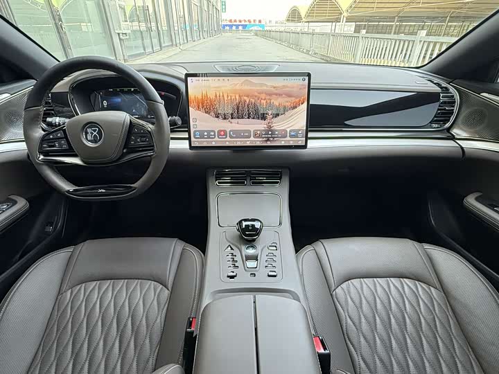 Фото 11 - BYD Han