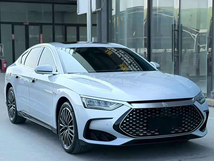 Фото 3 - BYD Han