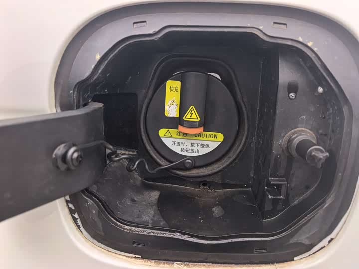 Фото 16 - Geely Geometry A