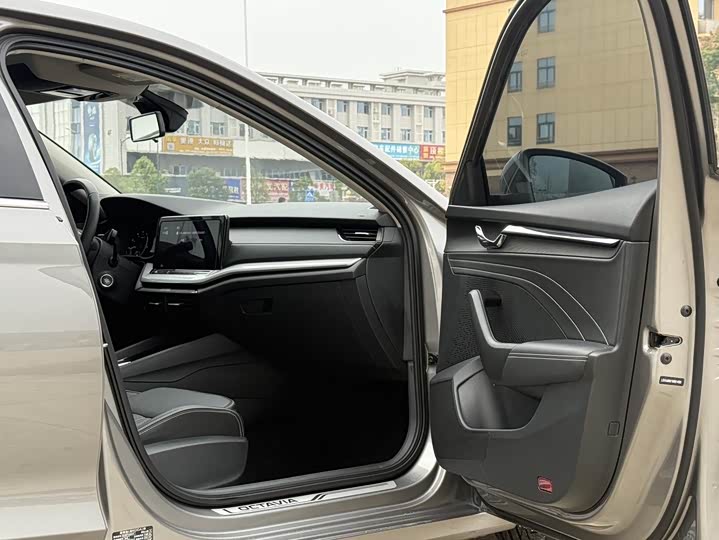 Фото 14 - Skoda Octavia Pro