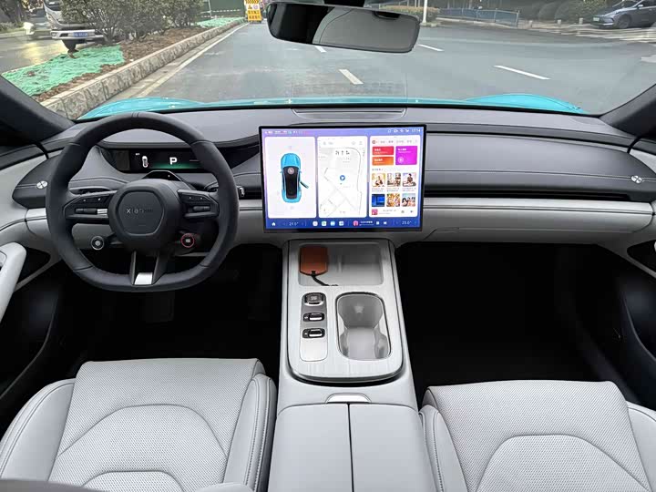 Фото 17 - Xiaomi SU7