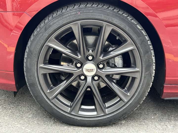 Фото 17 - Cadillac CT4