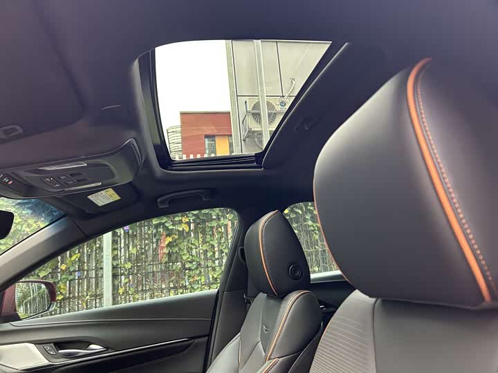 Фото 4 - Cadillac CT4