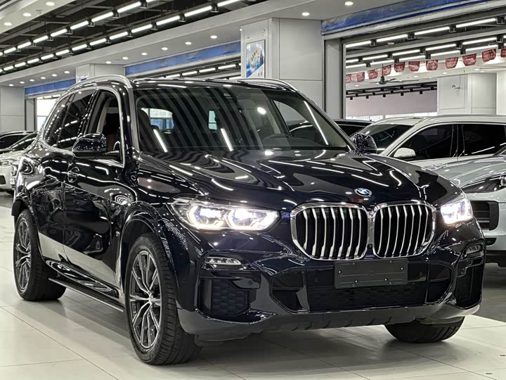 Фото 2 - BMW X5