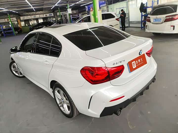 Фото 2 - BMW 1 Series