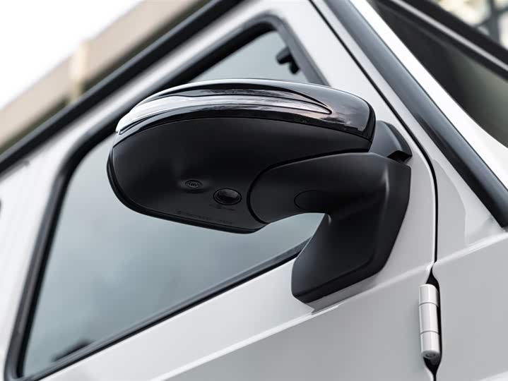 Фото 10 - Mercedes-Benz G-Class AMG