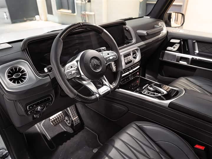 Фото 14 - Mercedes-Benz G-Class AMG