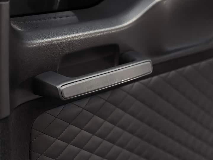 Фото 22 - Mercedes-Benz G-Class AMG