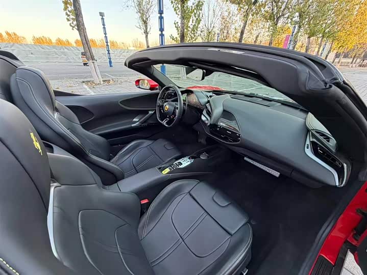 Фото 29 - Ferrari SF90