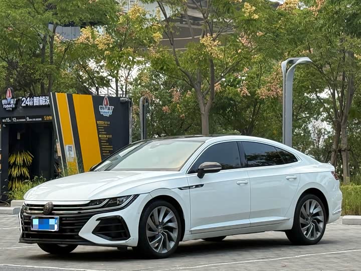 Фото 1 - Volkswagen CC