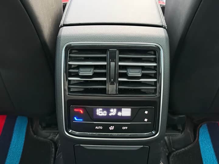 Фото 11 - Volkswagen CC