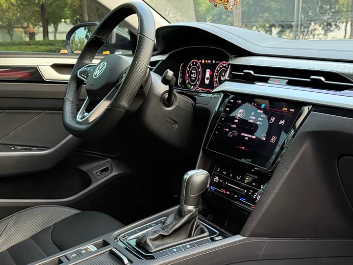 Фото 9 - Volkswagen CC