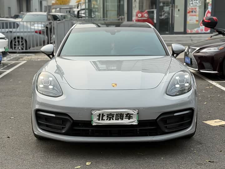 Фото 2 - Porsche Panamera Hybrid