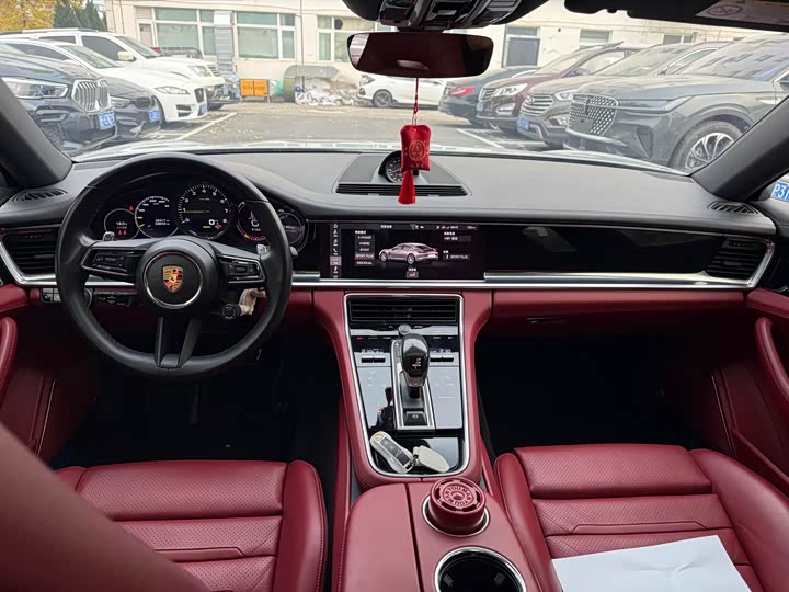 Фото 9 - Porsche Panamera Hybrid