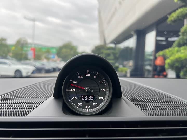 Фото 7 - Porsche Panamera